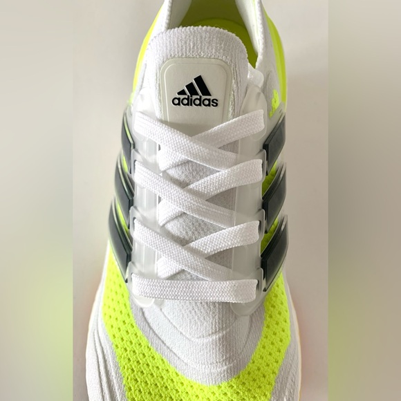 NWT, original box, Adidas Ultraboost 21 - Picture 6 of 10